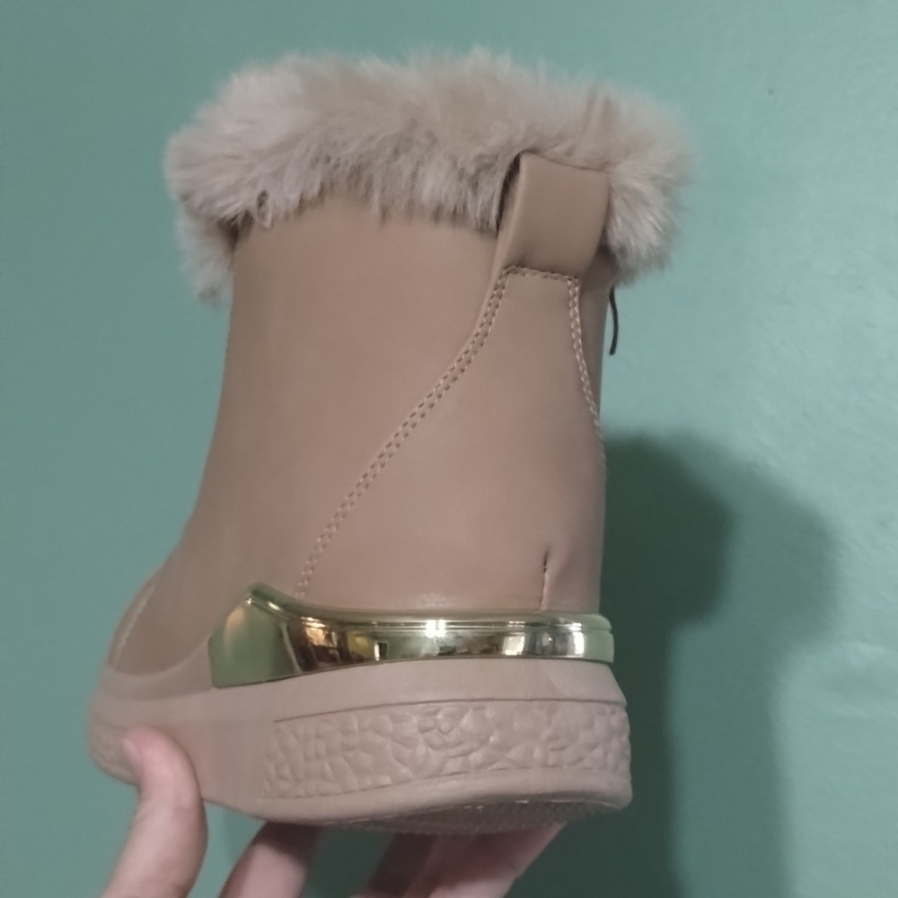 NIB Tan BOOTS UNBRANDED SZ.8 WITH FUR - Picture 4 of 9